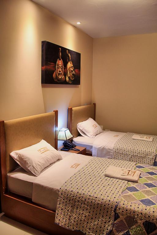 Villa Real Hotel & Suites Chiclayo Værelse billede